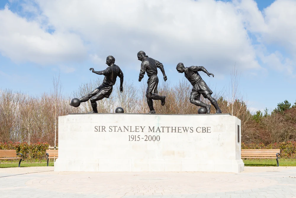 Estatua de Sir Stanley Matthews